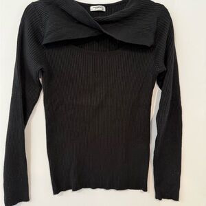 zeagoo Black Ribbed Fold-Over Collar Top